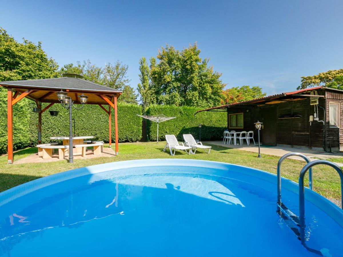 Holiday Home Narcisse By Interhome Balatonszarszo Luaran gambar