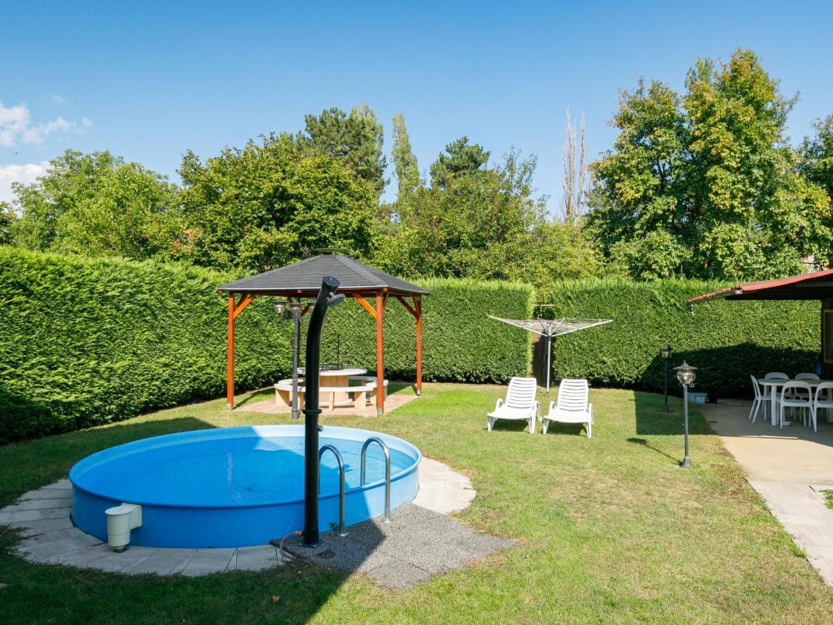 Holiday Home Narcisse By Interhome Balatonszarszo Luaran gambar