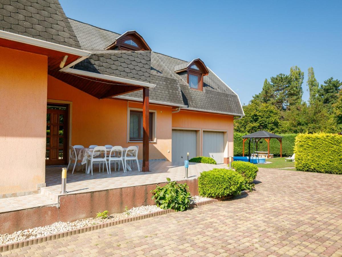 Holiday Home Narcisse By Interhome Balatonszarszo Luaran gambar